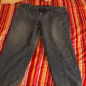 Blue boyfriend jeans